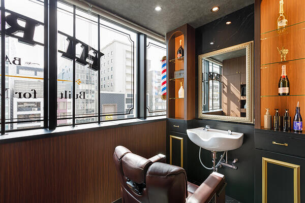 HIRO GINZA BARBER SHOP 栄店