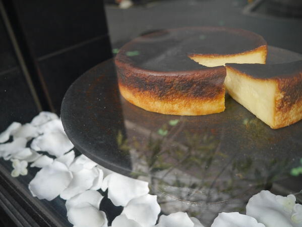 June CHEESECAKE