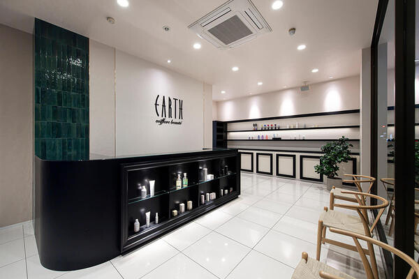 EARTH coiffure beaute 伊勢崎店