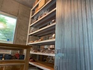 中村食糧　パン屋