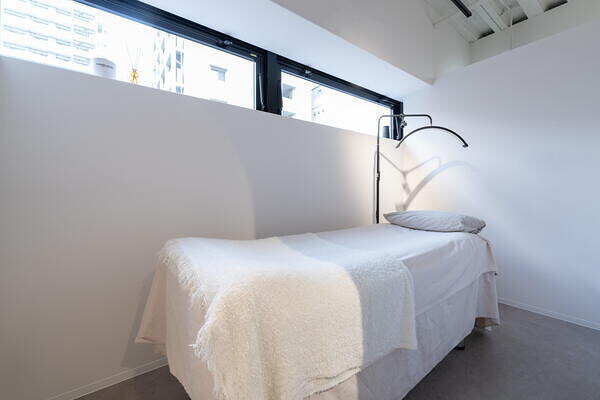 Lau total beauty salon