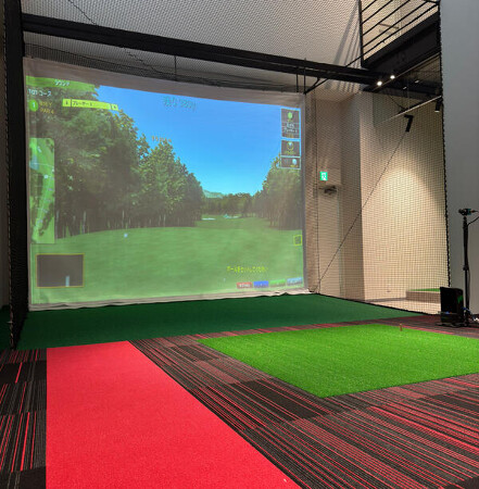 Golden indoor golf