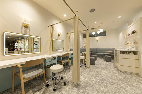 ALBION DRESSER 大阪京橋店