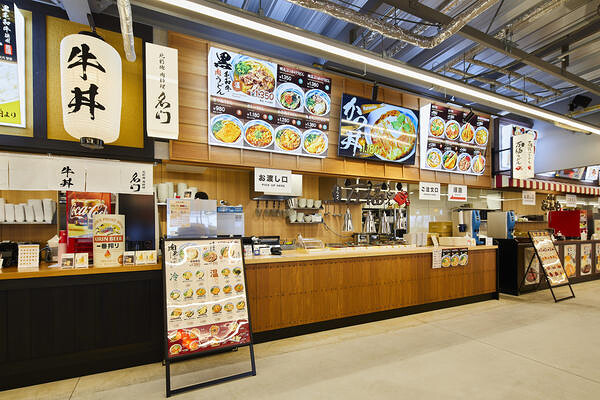 大阪・関西万博　好きやねん大阪フードコート WEST SIDE