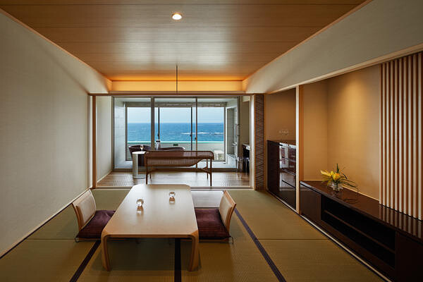 ホテル三楽荘（旅館）