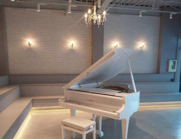 Kamino manimani piano live studio
