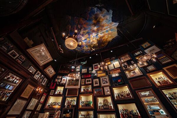 Authentic BAR Salon De Shimaji 