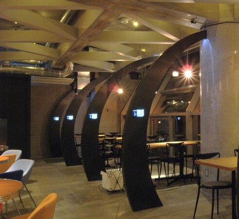 amusement cafe/ blue cherry