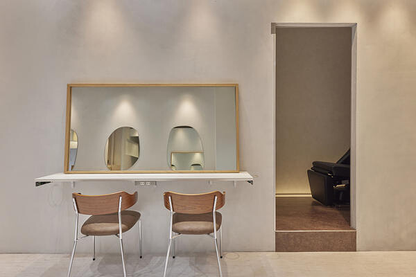 fika 1floor