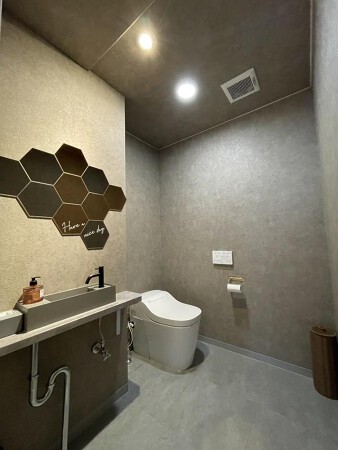 MANON  eyelash salon