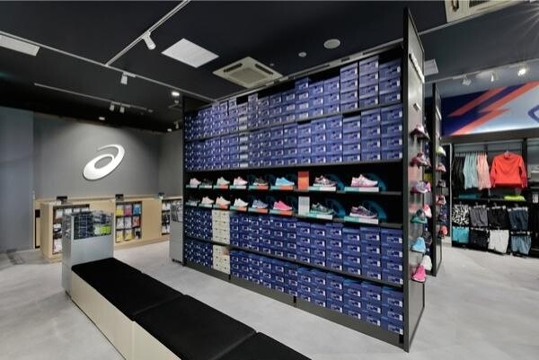ASICS FACTORY OUTLET三井アウトレットパークジャズドリーム長島