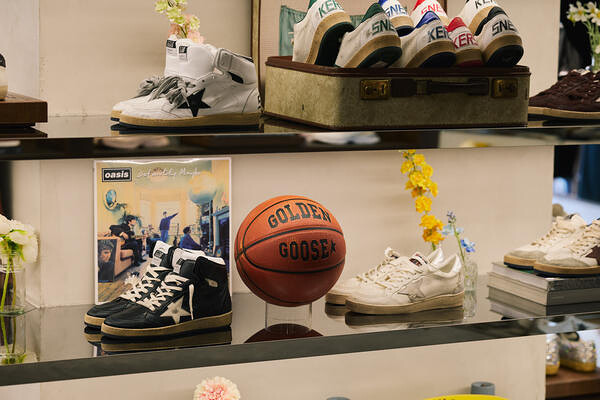 GOLDEN GOOSE OSAKA SHINSAIBASHI