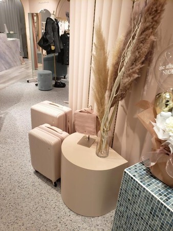 one after another NICE CLAUP　ルミネ池袋店