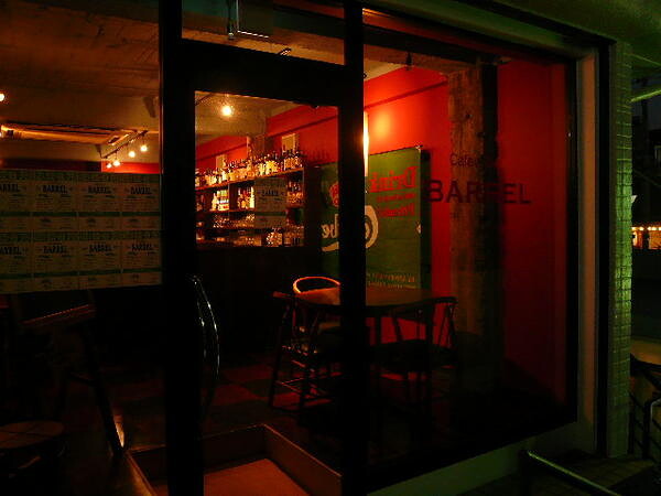 Cafe＆Bar　BARREL