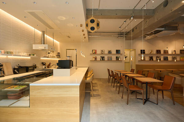 cafe & bar f 白金台