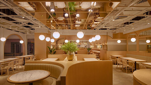 Royal Host Singapore Takashimaya S.C.,Ngee Ann Cit