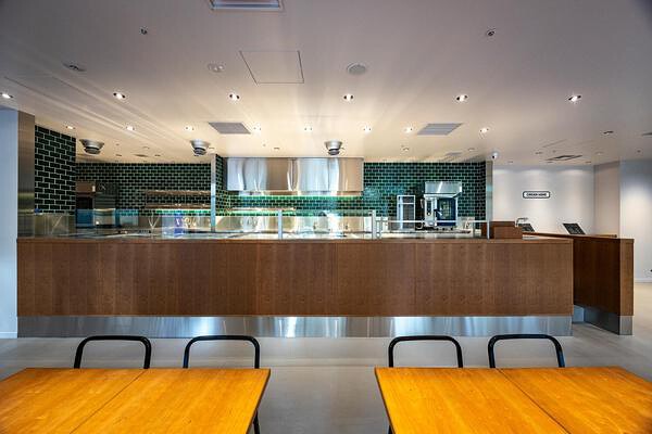 CRISP SALAD WORKS 日比谷国際ビル店