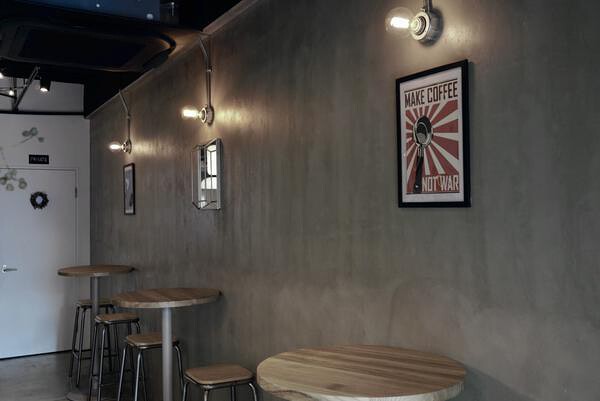 COFFEE N' DINING SPACE "CLOCHETTE"