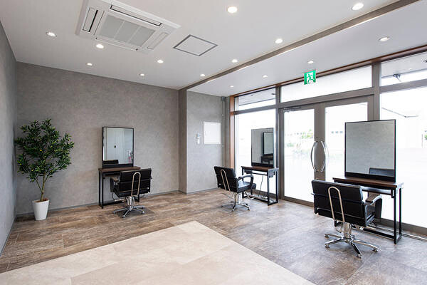 ursus by HEADLIGHT 長岡店