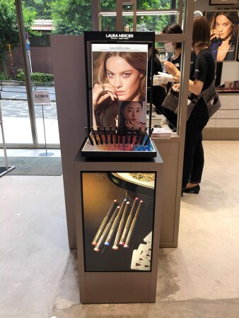 LAURA　MERCIER　ウィズ原宿