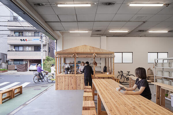 LIGHT UP COFFEE 三鷹