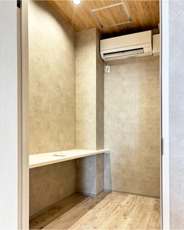 萬年屋　オフィス