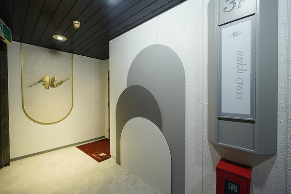 アンク・クロス 新宿東口店