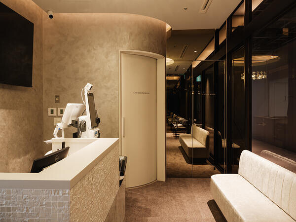 えみは総合歯科 梅田院