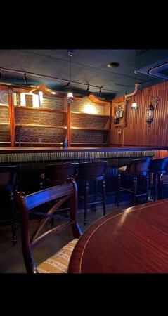 BAR  Deguise
