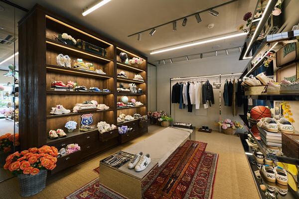 GOLDEN GOOSE OSAKA SHINSAIBASHI