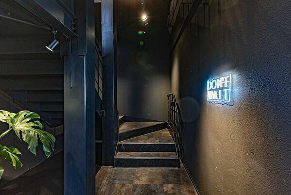 ワールドプラスジム_西八王子店 ·