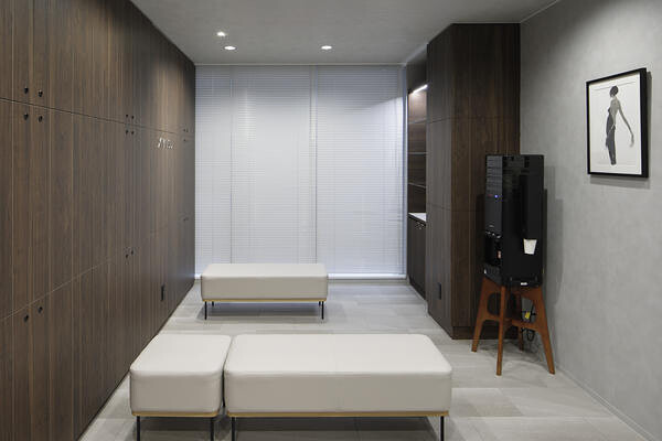 Yaesu Clinic