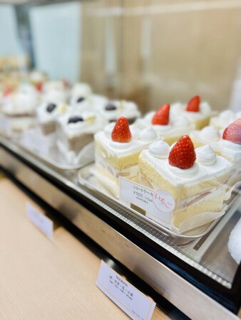 洋菓子乃十六福丸