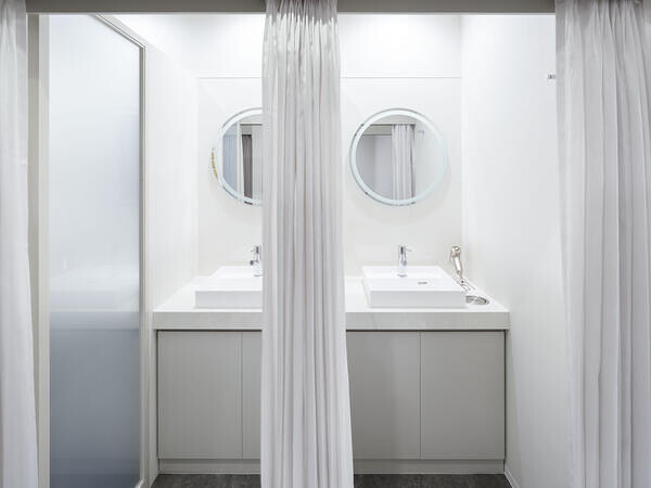 SHERIE CLINIC 池袋院
