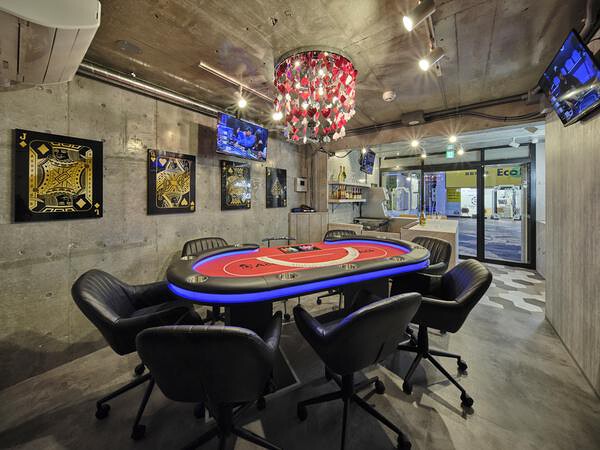 POKER　BAR ACE