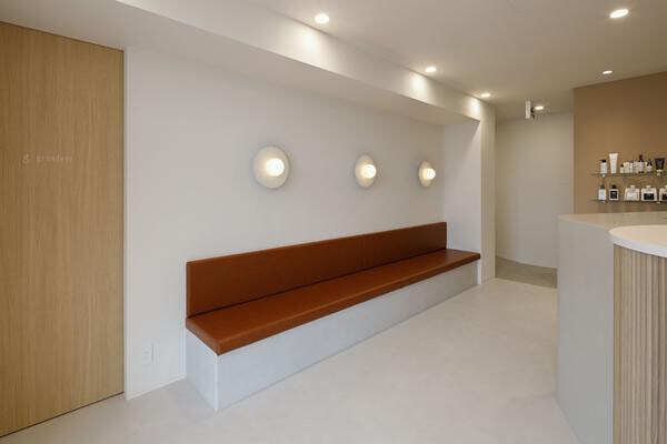 RrSALON KITA OKAZAKI
