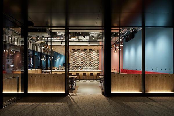 Little Delirium Cafe　ハレザ池袋店