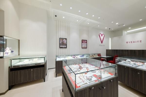VERITEららぽーと安城店