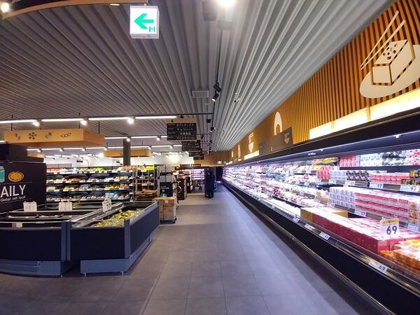 フェルナ岡崎井内店