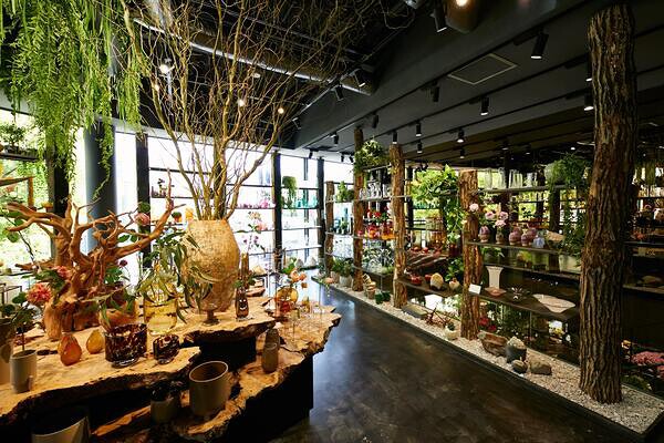 Aoyama Flower Market / FLOWER VASE GALLERY