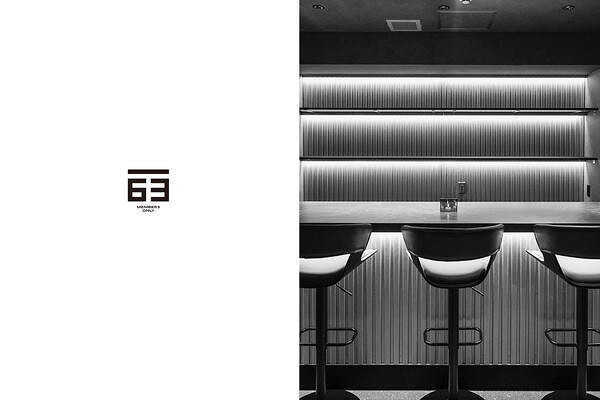 Bar 163