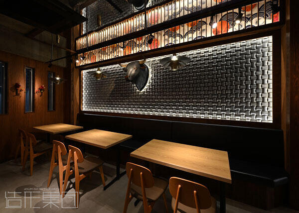 和牛すき焼きと牛骨ラーメン-康- (沖縄)