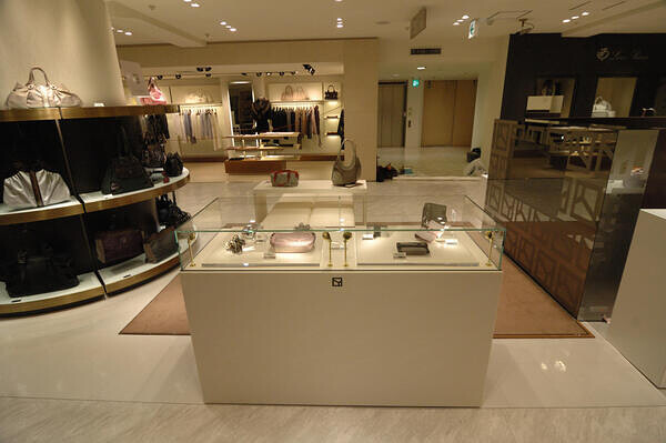 PAGANINI MILANO 渋谷西武店