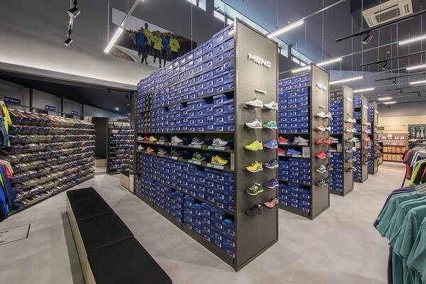 ASICS FACTORY OUTLET軽井沢プリンスショッピングプラザ