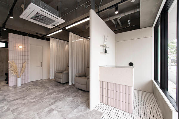 eight eyelash 沖縄北谷店