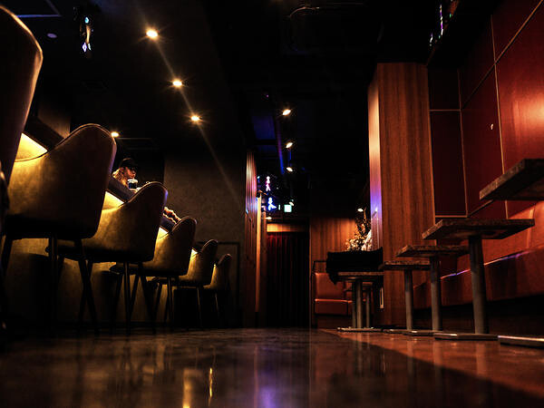 shisha & poker bar BROADWAY 六本木店
