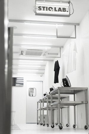 STIQ STORE SHINSAIBASHI