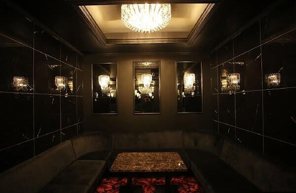 certain VIP Lounge