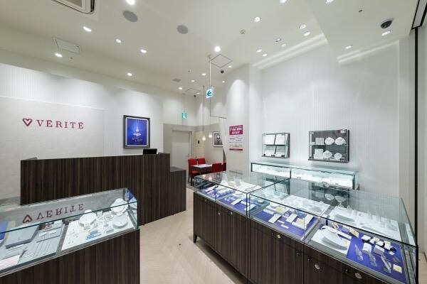 VERITE ららぽーと富士見店