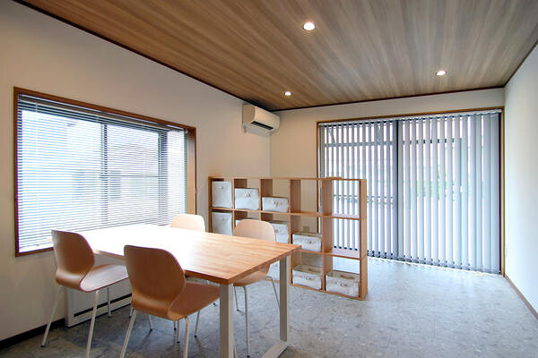 UZULAB